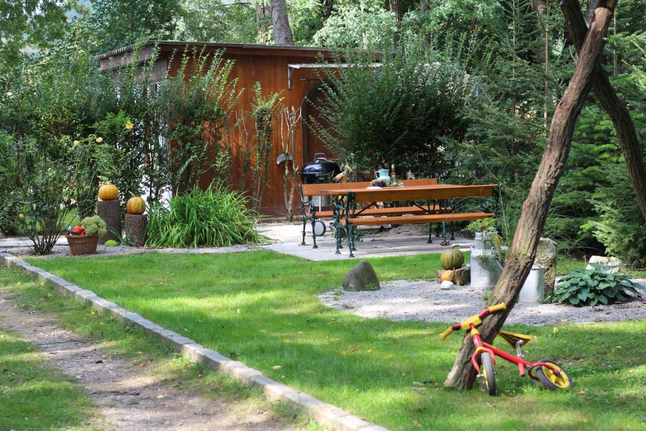 Вилла Ferienhaeuschen Gruber Loosdorf Экстерьер фото